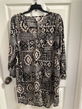 Cato Black and Cream Geometric Tunic